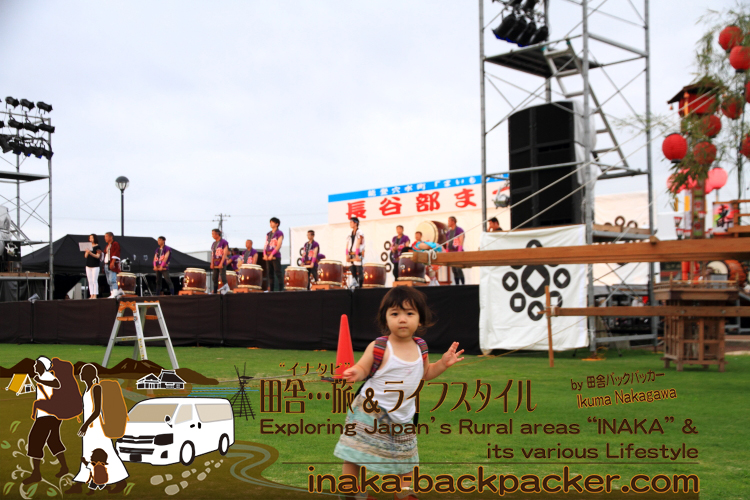 能登・穴水町（石川県） - 2015年の長谷部祭りへ。踊り続ける結生ちゃん